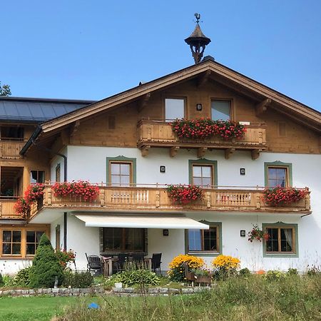 Hotel Haus Hirschpoint Faistenau Esterno foto